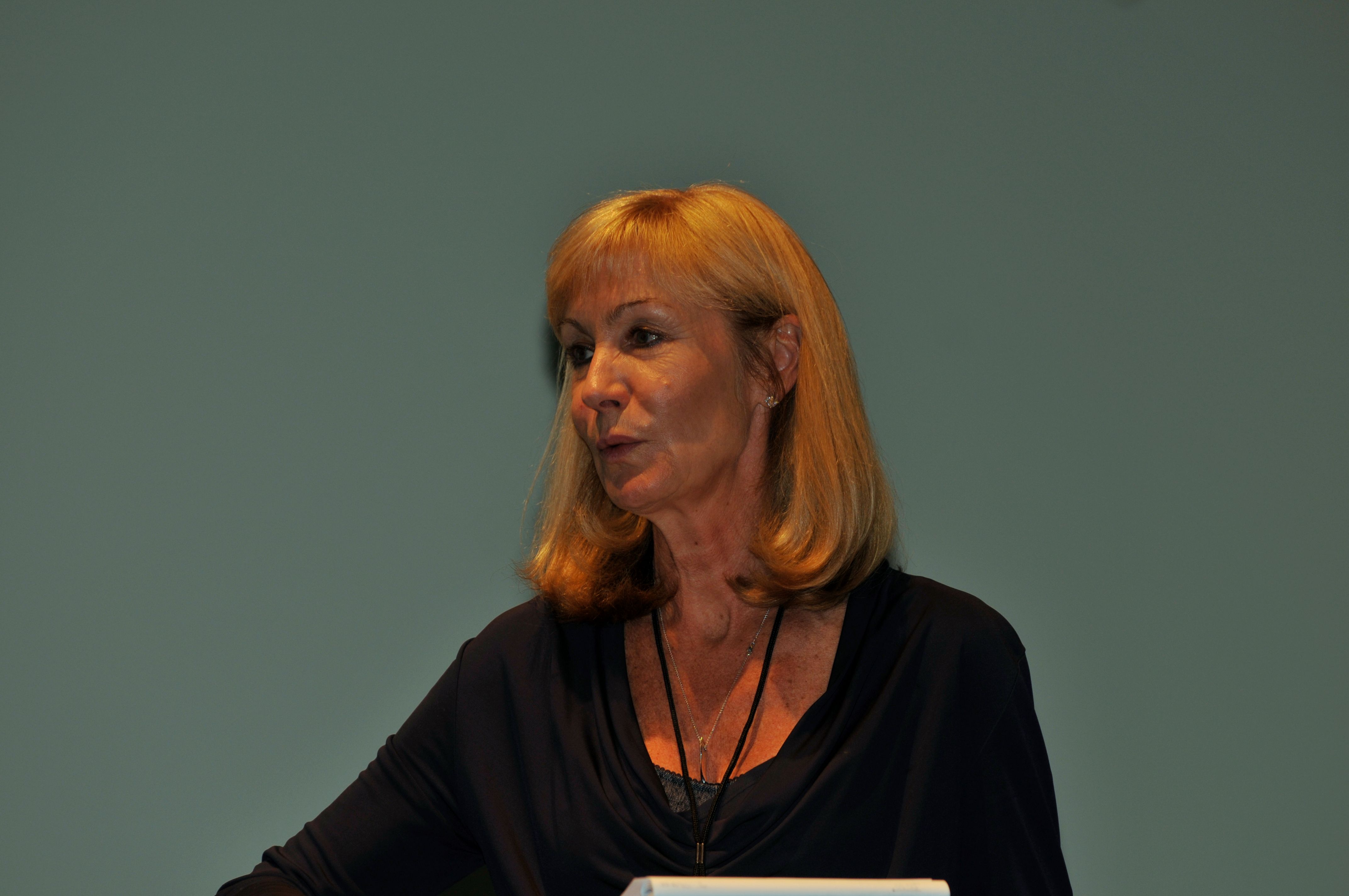 {Q}_DSC8086.jpg {Q}_DSC8086.jpg